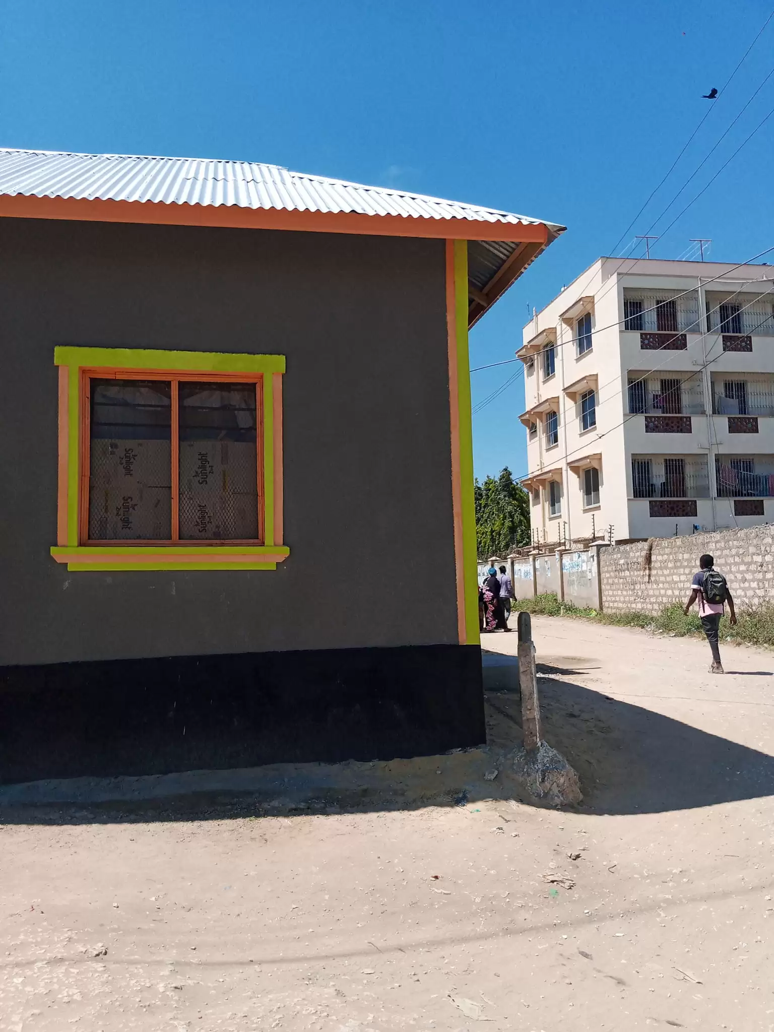 Block of bedsitter flats for salein Bombolulu Mombasa Image