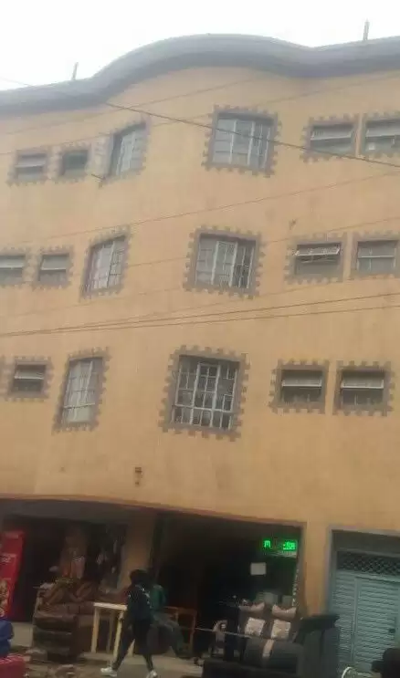 Block of flat for sale in Eastleigh Image