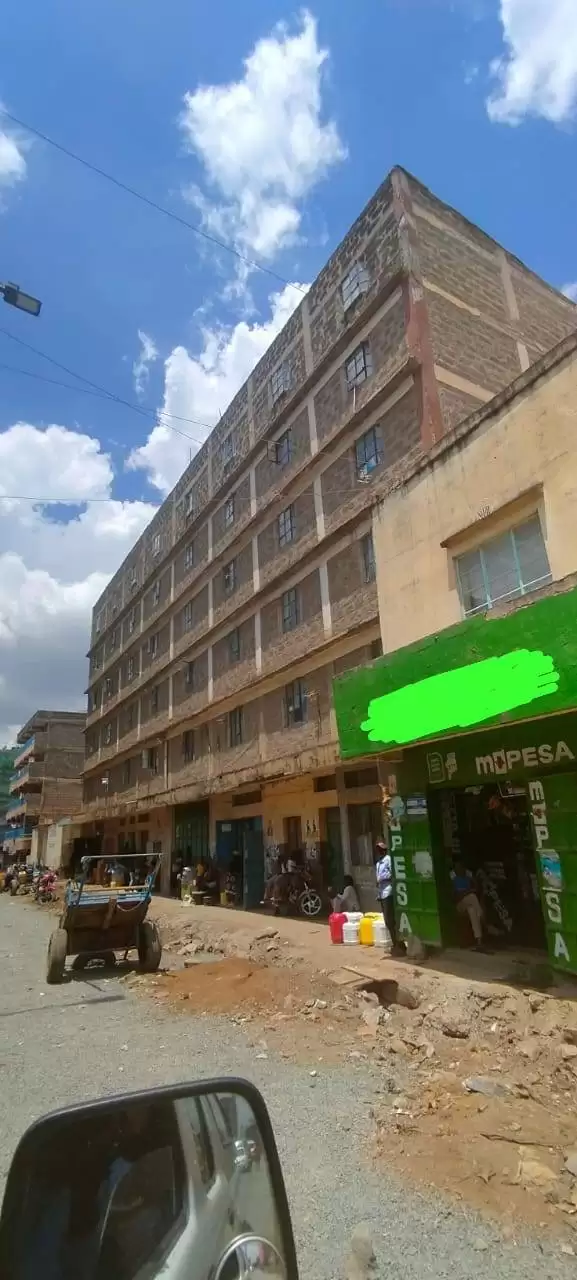 Block of flat for sale in Eastleigh Image