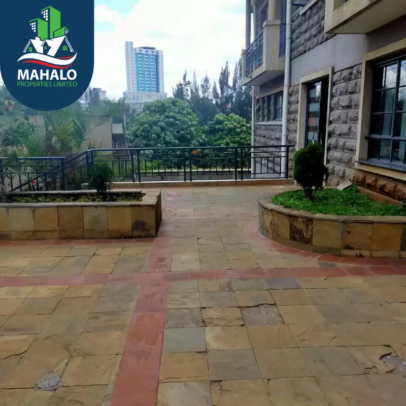 Block of flat for sale in Ngara Image