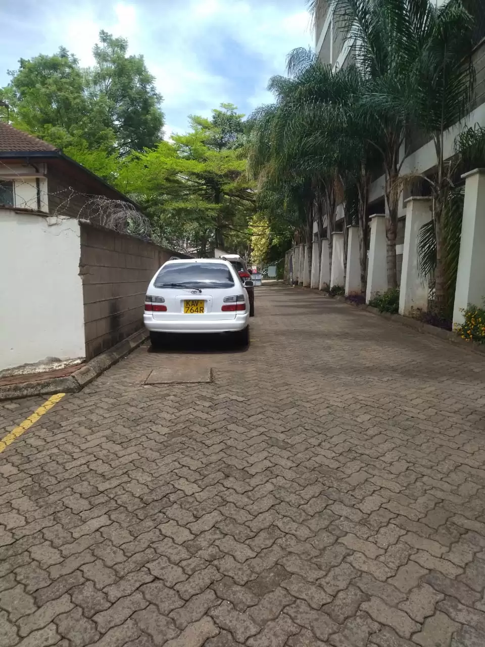 Block of flat for sale in Parklands Image