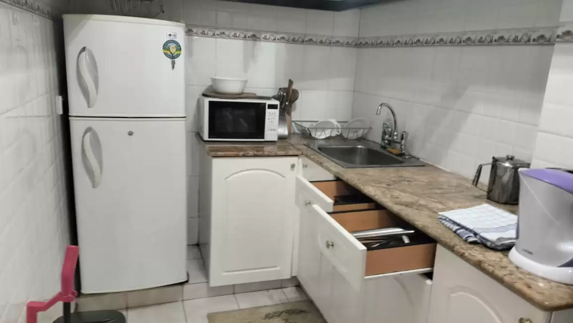 Lovely & Unique 1 Bedroom Fully Furnished  In Westlands Image