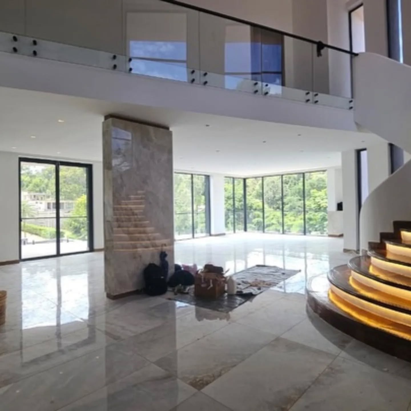 Brand New 5 Bedroom All Ensuite Maisonette For Sale in Nyari Image