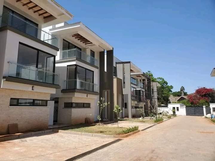 Brand New 5bedroom Townhouse For Sale in Lavington Mall