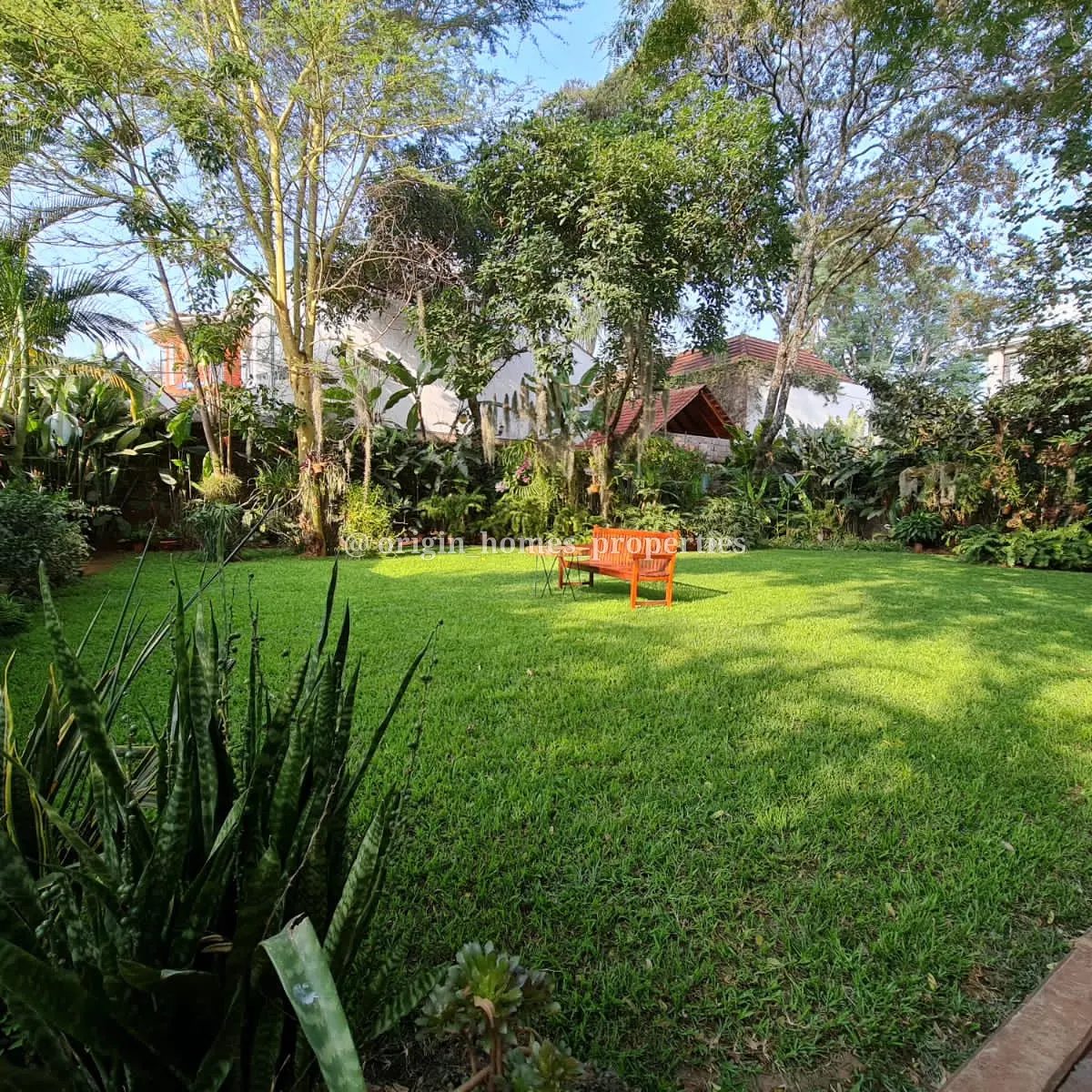 Charming 2 bedroom Cottage For rent in Lavington