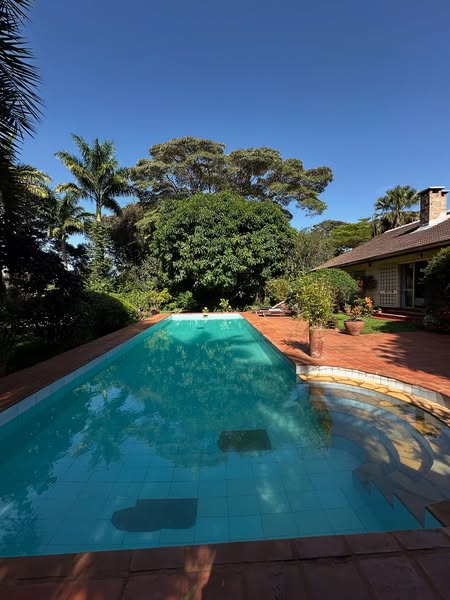 Charming 3 Bedroom Maisonette For Rent in Rosslyn,