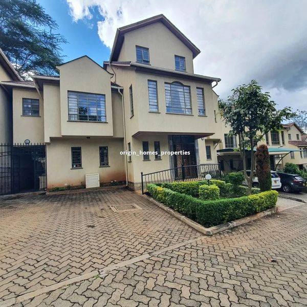 Charming 4 Bedroom Apartment For Rent in Westlands