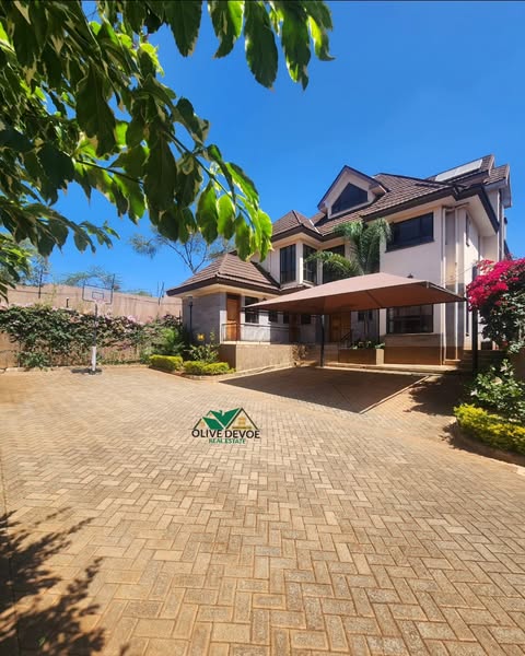Charming 4 bedroom villa for rent in Runda