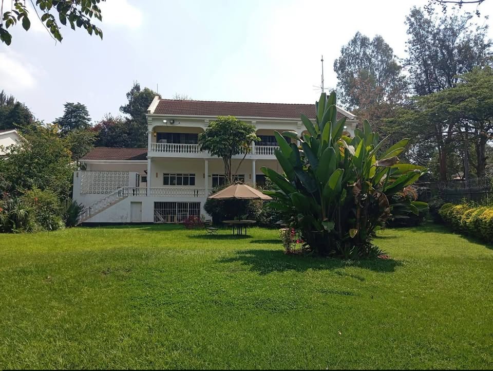 commercial 6 bedroom maisonette for sale in Lavington