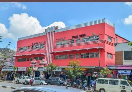 COMMERCIAL BUILDING FOR SALE IN MOI AVENUE
