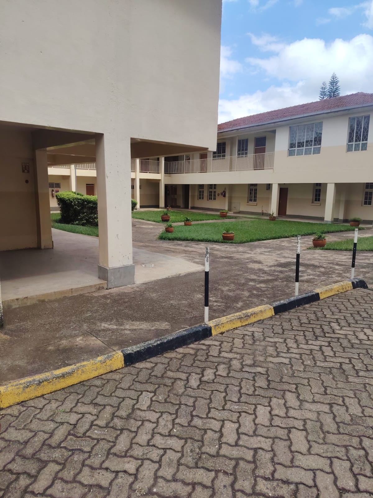 commercial space to let in Hurlingham in Kilimani