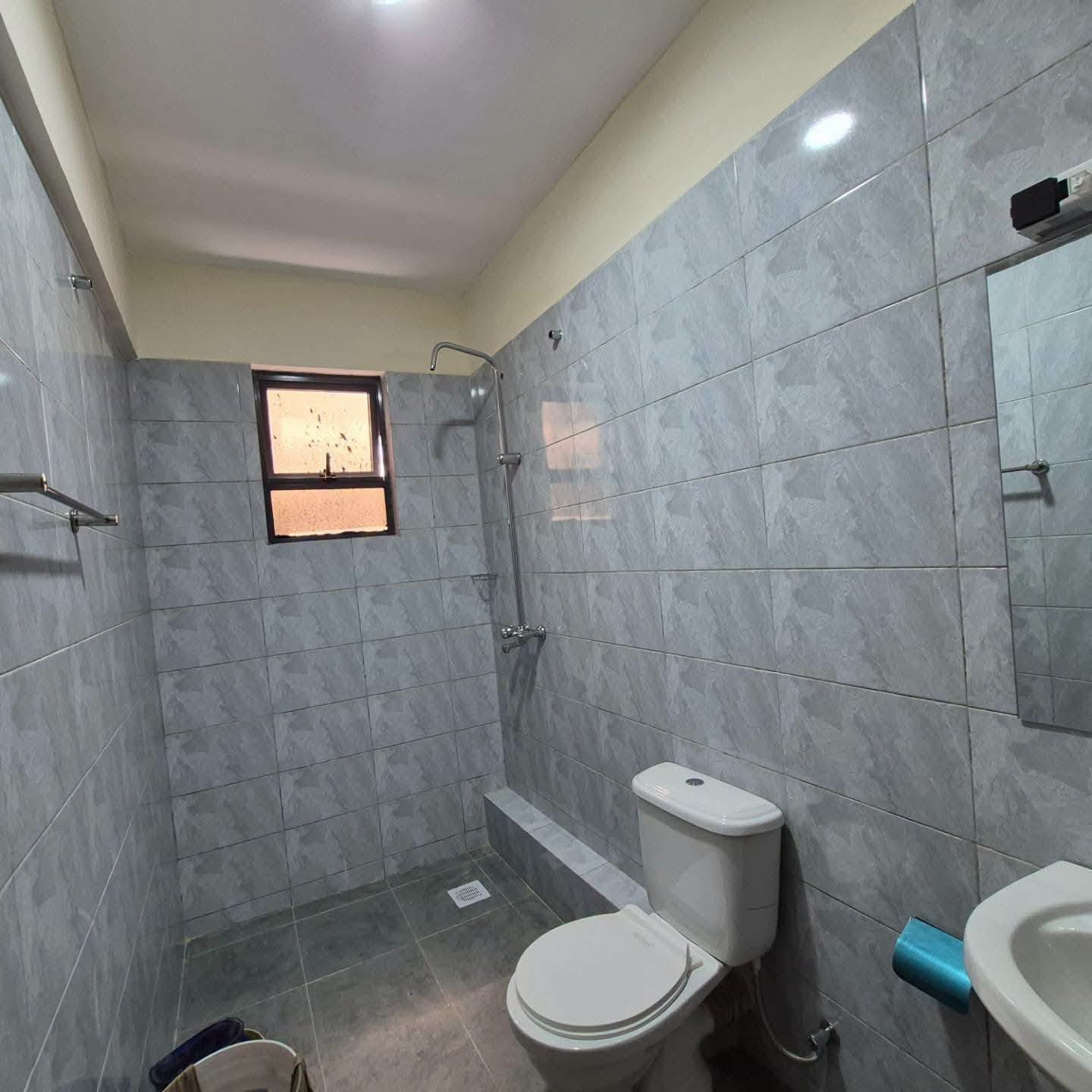 Cozy 1, 2 and 3 Apartments For Sale in Thindigua Image