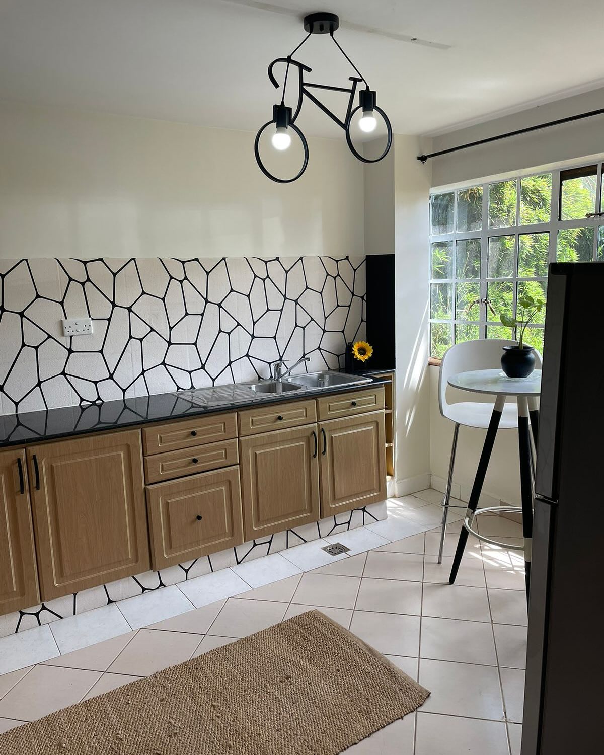 Cozy, Spacious one bedroom apartment for rent on Riara Road Image