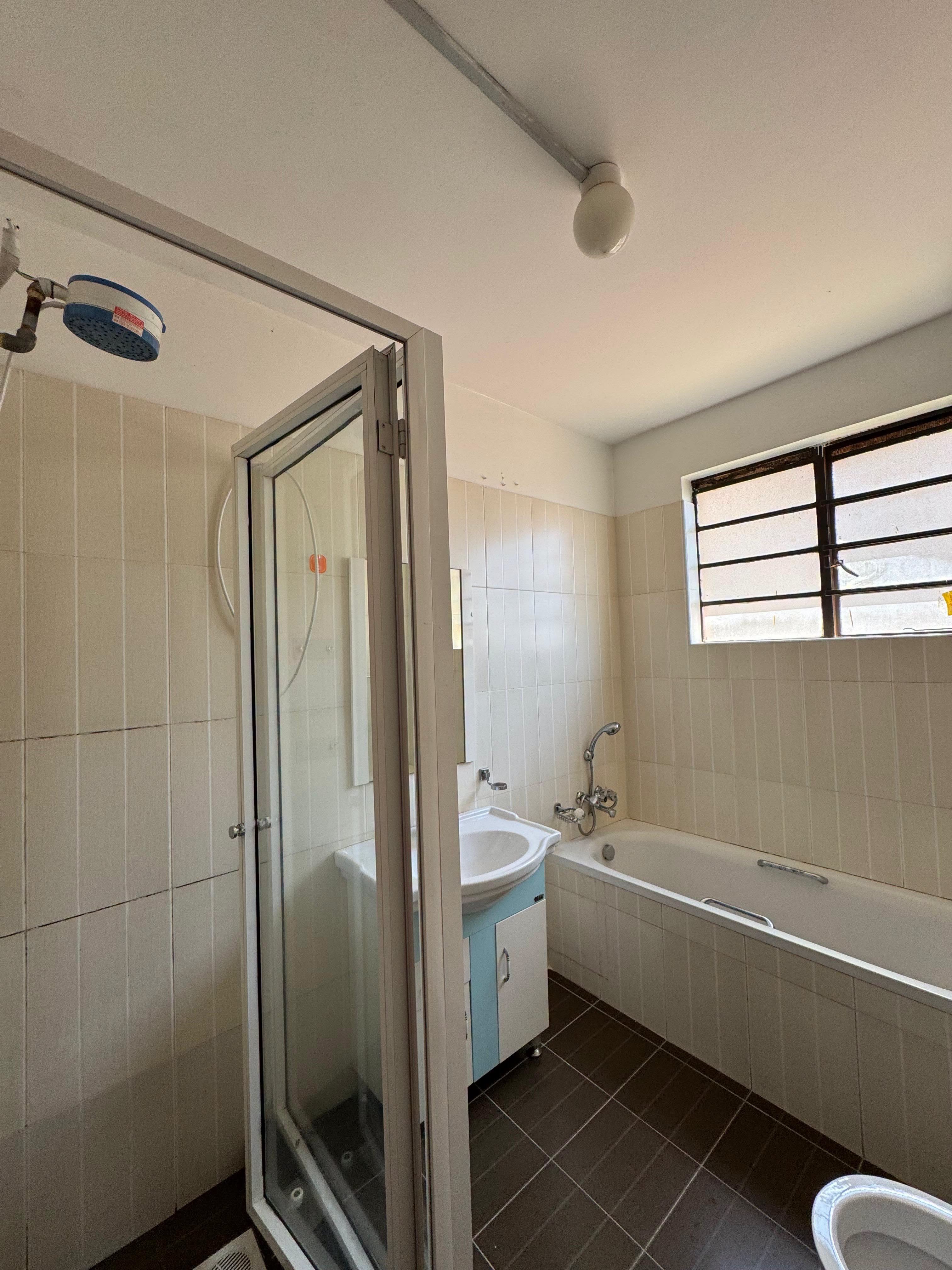 elegant 2 bedroom apartment to let in Lavington Image