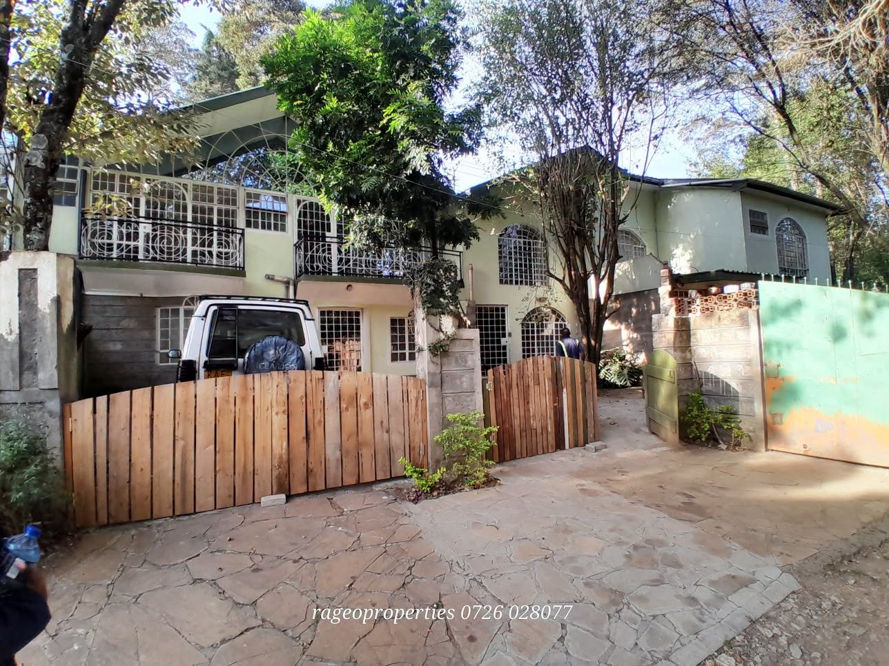 ELEGANT 2-BEDROOM DUPLEX APARTMENT TO LET IN KAREN