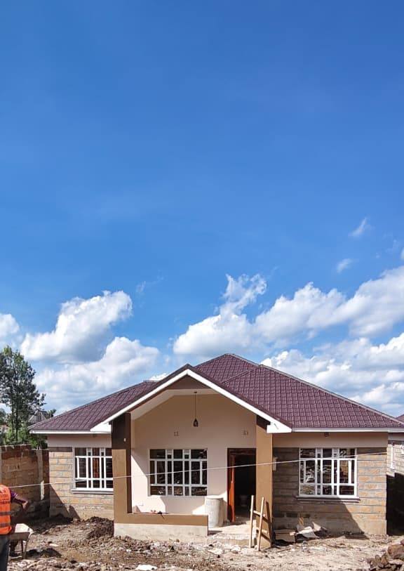 ELEGANT 3 BEDROOM BUNGALOW ALL ENSUITE + DSQ FOR SALE IN NGONG, MERISHO AREA Image