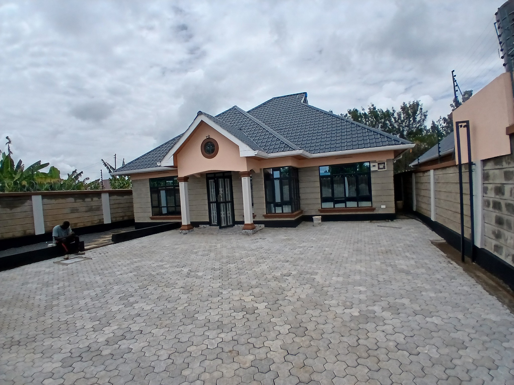 Elegant 3 Bedroom Bungalow For Sale in Ruiru, Mugutha