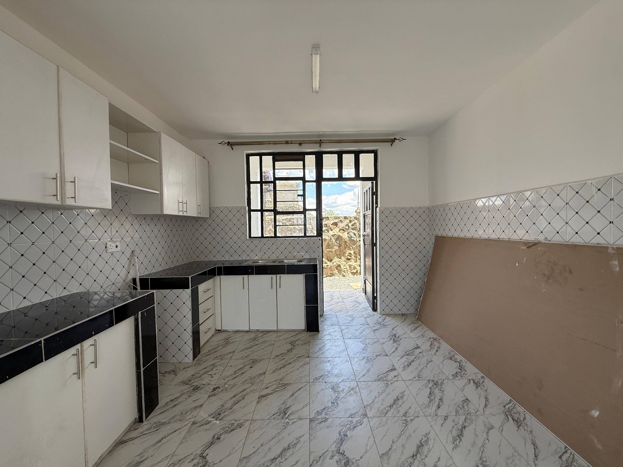 ELEGANT 3-BEDROOM BUNGALOW FOR SALE – KIMUKA, NGONG Image