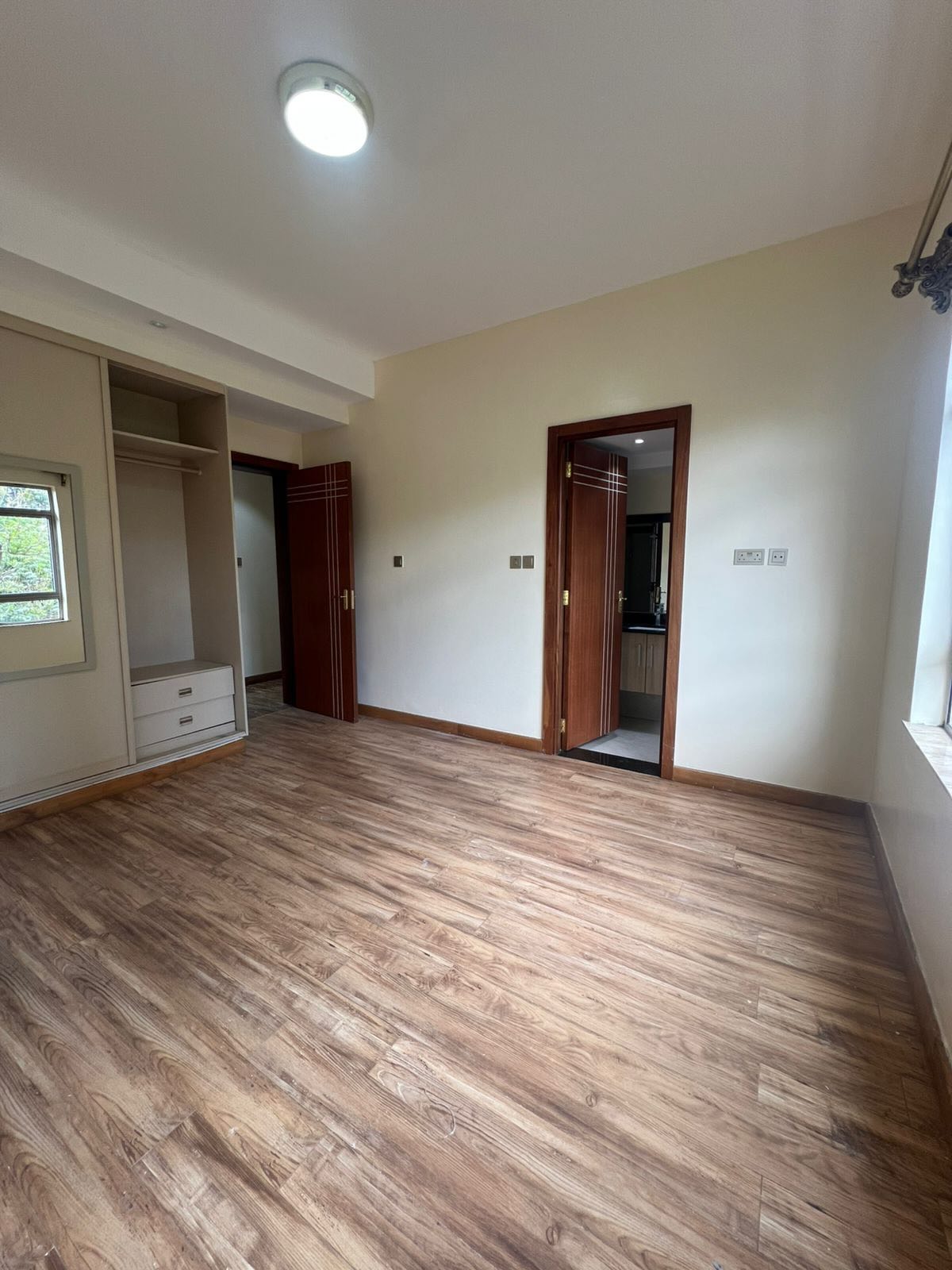 Elegant 4 Bedroom Apartment + DSQ For Rent in Kileleshwa Image