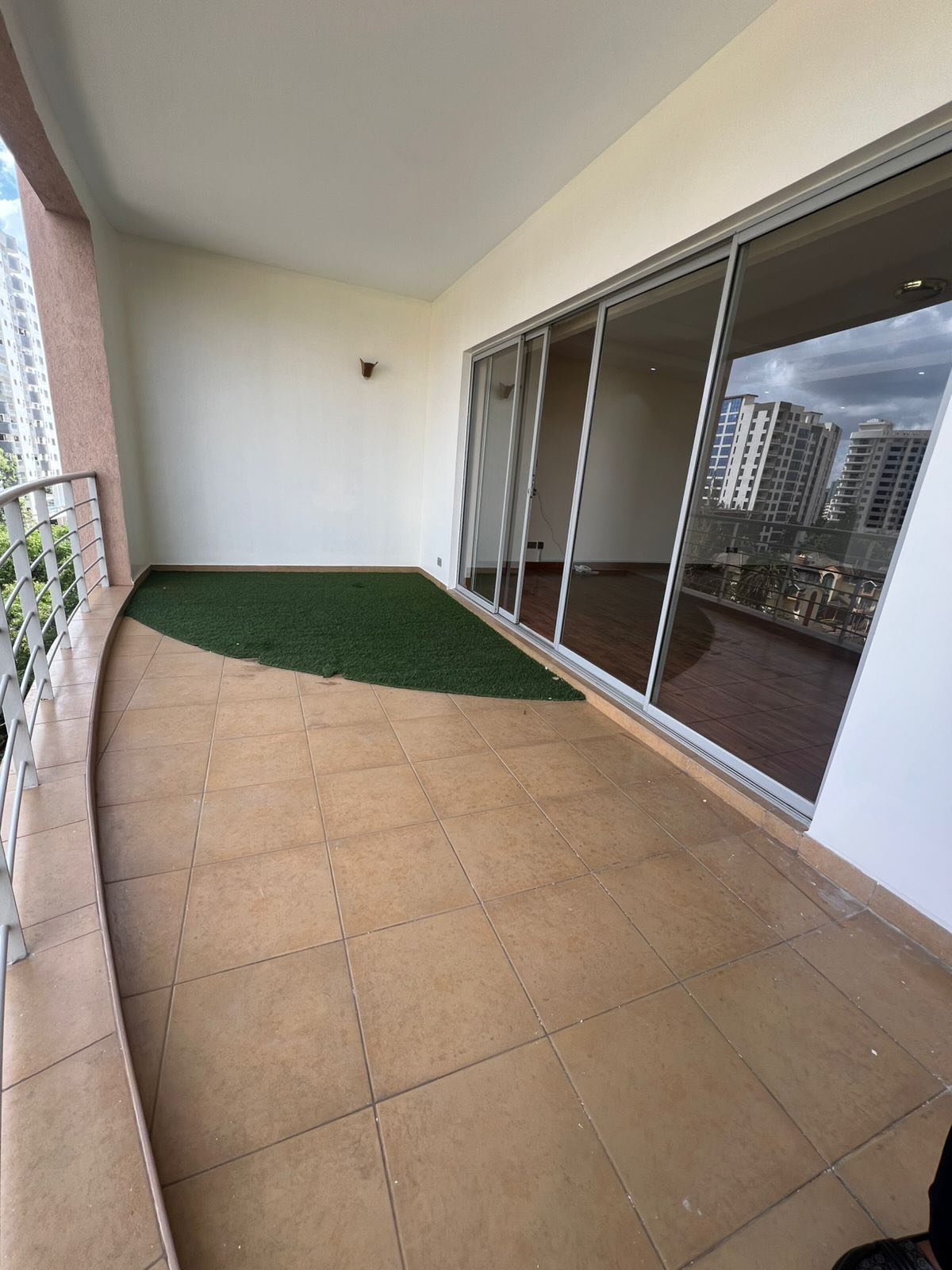 Elegant 4 Bedroom Apartment + DSQ For Rent in Kileleshwa