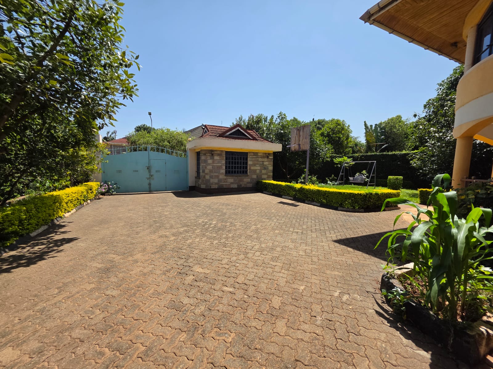 Elegant 4-Bedroom Maisonette for Rent in Muthaiga Image