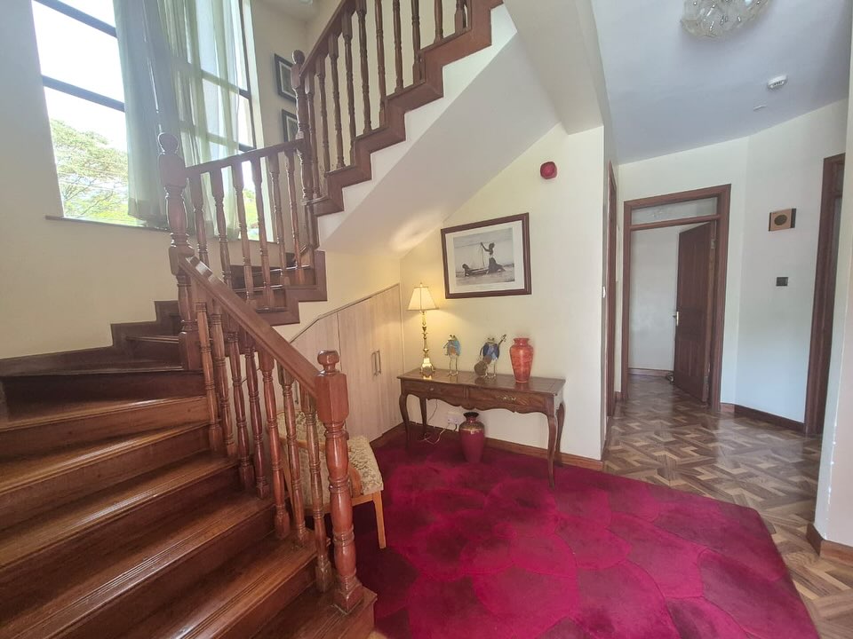 Elegant 4-Bedroom Maisonette for Sale in Keputai Gardens, Kileleshwa Image