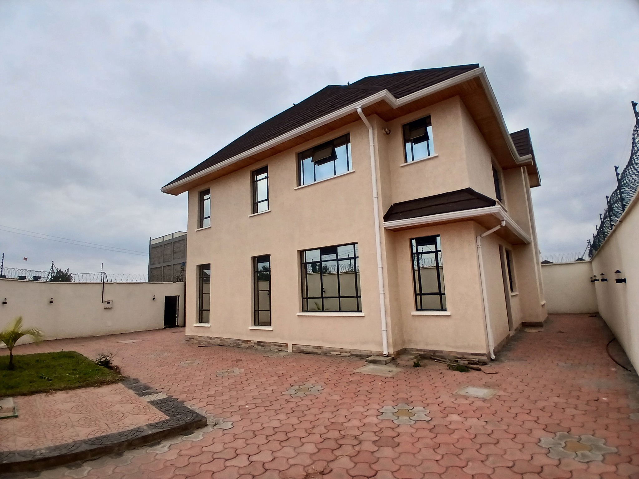 Elegant 4 Bedroom Maisonette For Sale in Ruiru, Kamakis