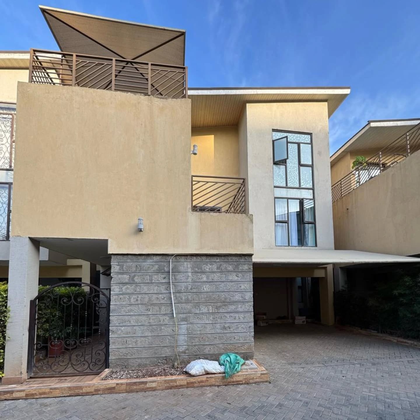 Elegant 4 Bedroom Maisonette Plus Dsq For Sale in Syokimau