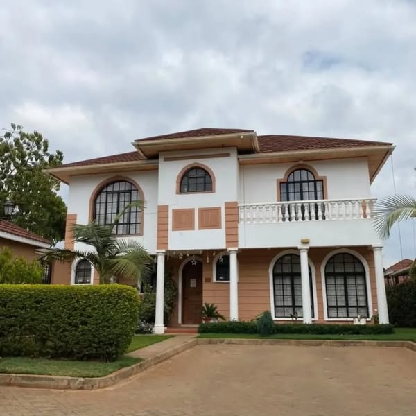 Elegant 4 bedroom villa for sale in Kiambu Road