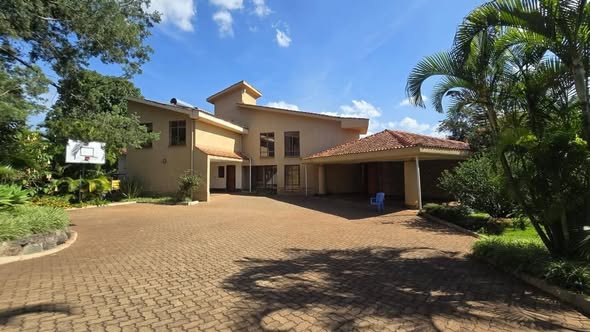 Elegant 5-Bedroom Maisonette for Rent in Old Runda