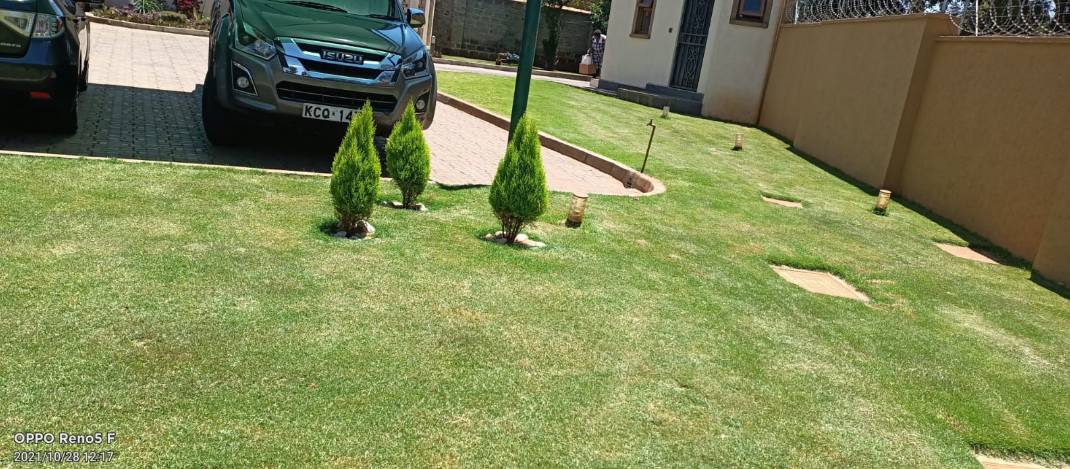 Elegant 6 Bedroom Maisonette For Sale in Old Runda Image