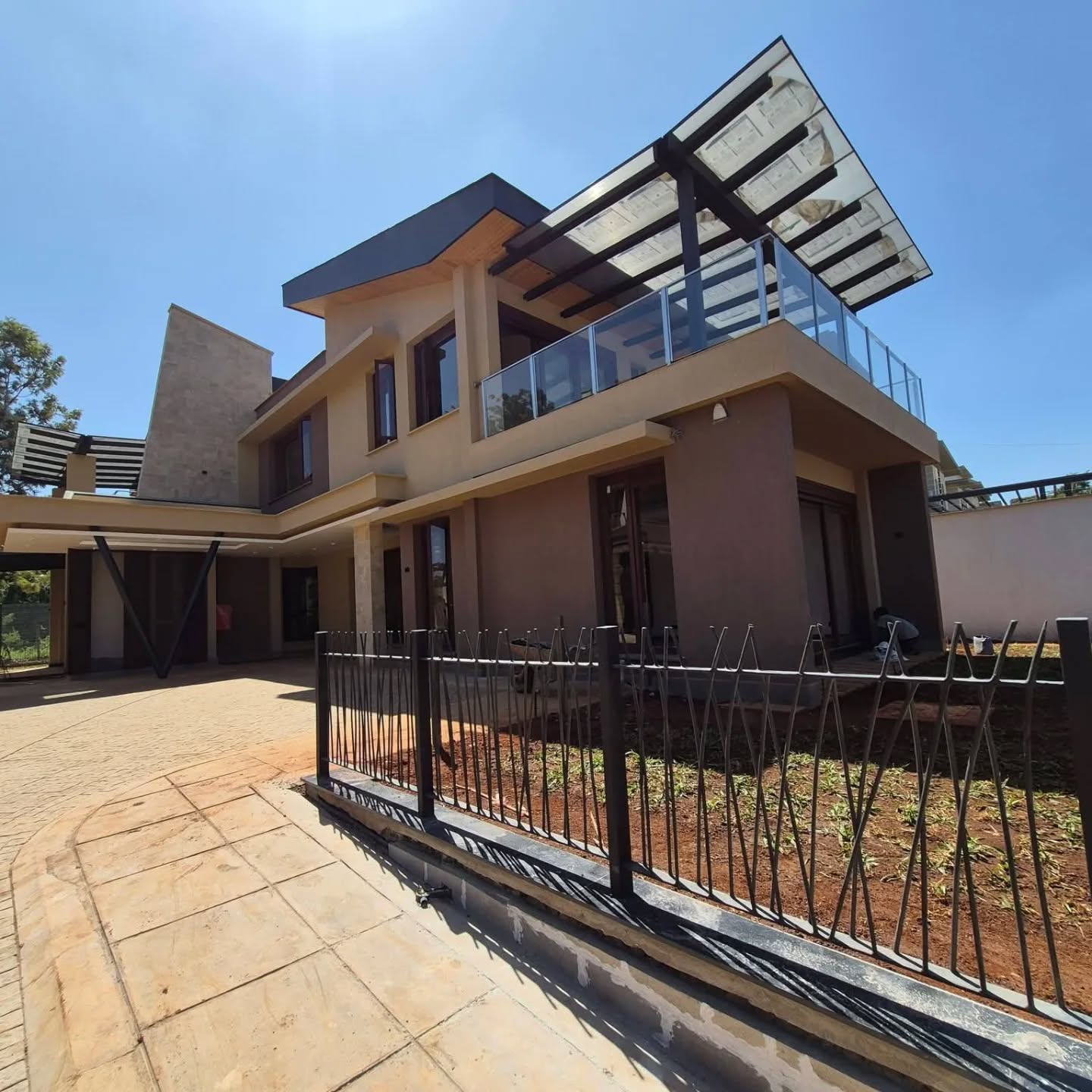 Elegant New 4-Bedroom All-Ensuite Villas with SQ For Sale in Runda Image