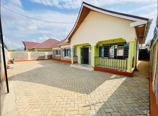 Elegant Newly Built 3 Bedroom Bungalow for Sale in Ruiru, Kimbo