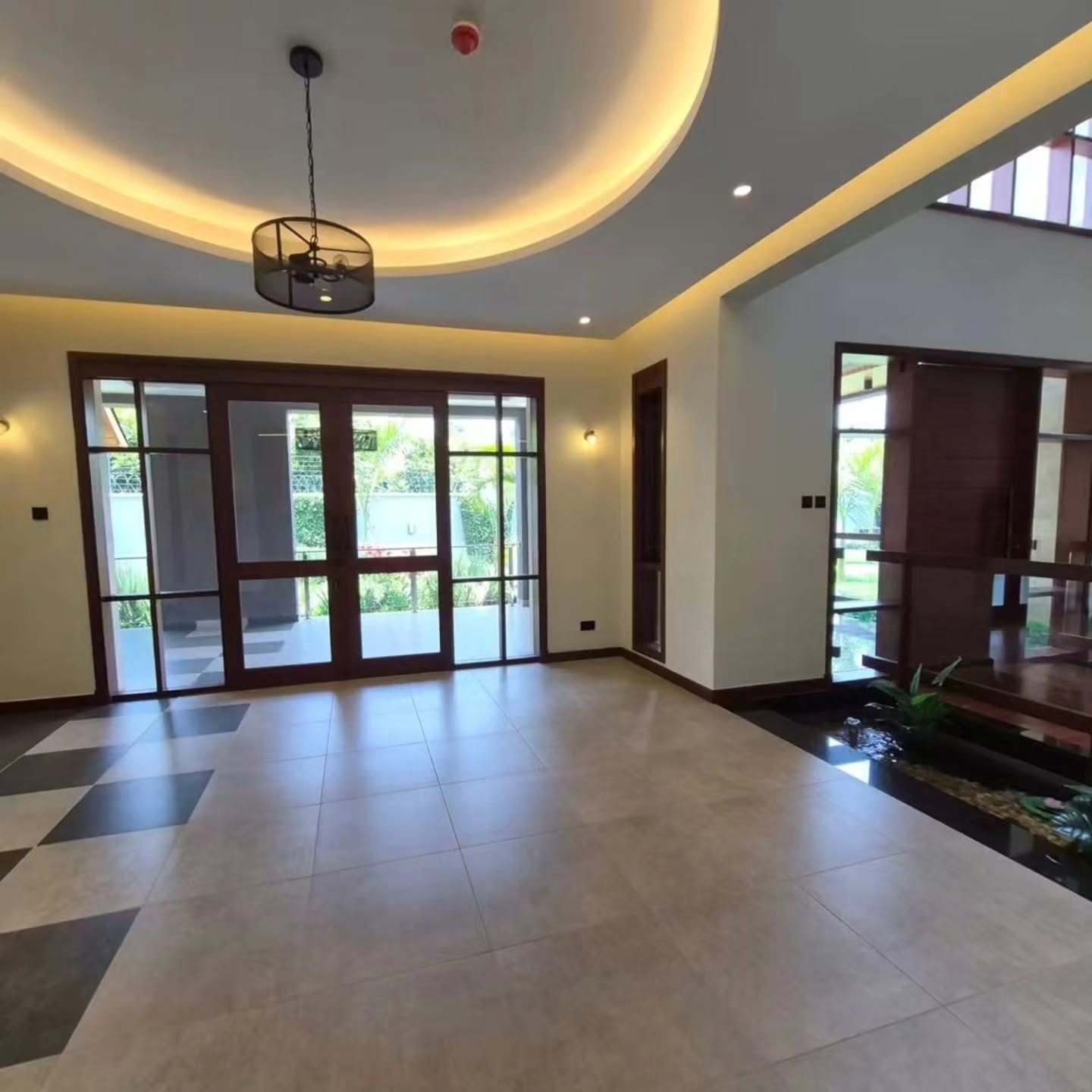 Elegantly Designed 4-Bedroom maisonette for Sale in runda Image