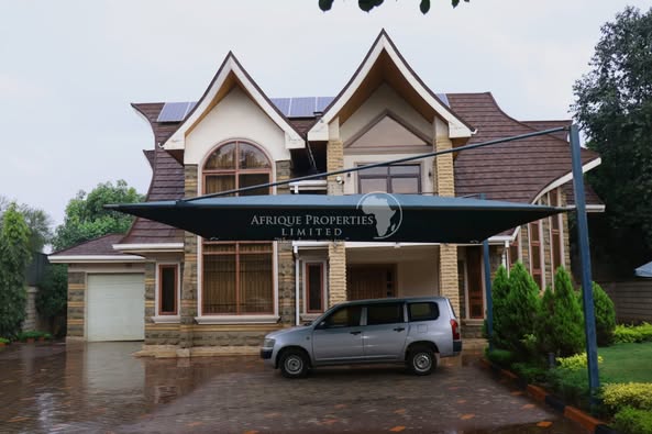Exclusive 5 Bedroom Maisonette For Sale in Membley