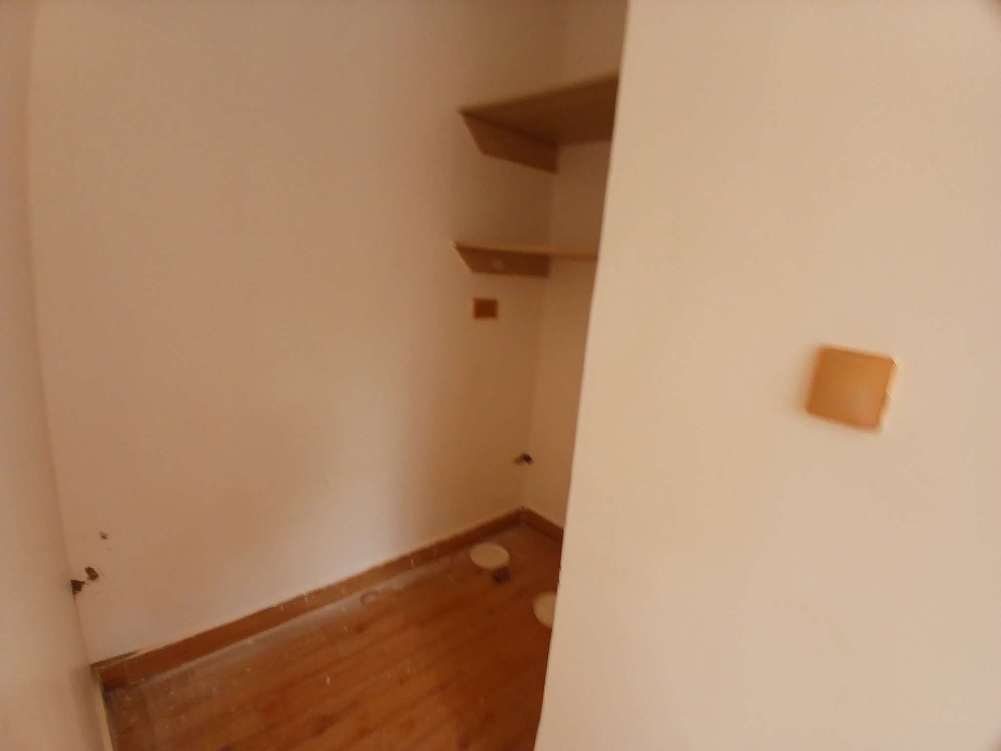 Excutive Flatroof Elegant 3 Bedroom Bungalow To Let on Kenyatta Road Image