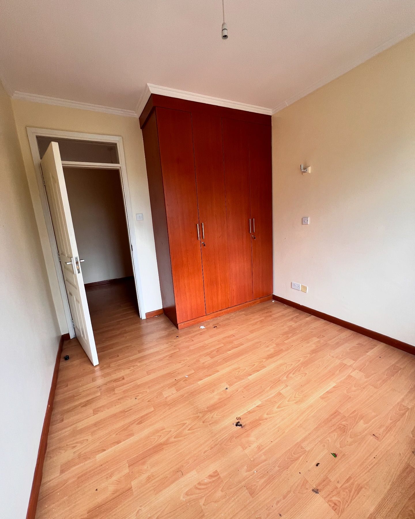 Executive 3br apartment plus a dsq to let in Lavington Image