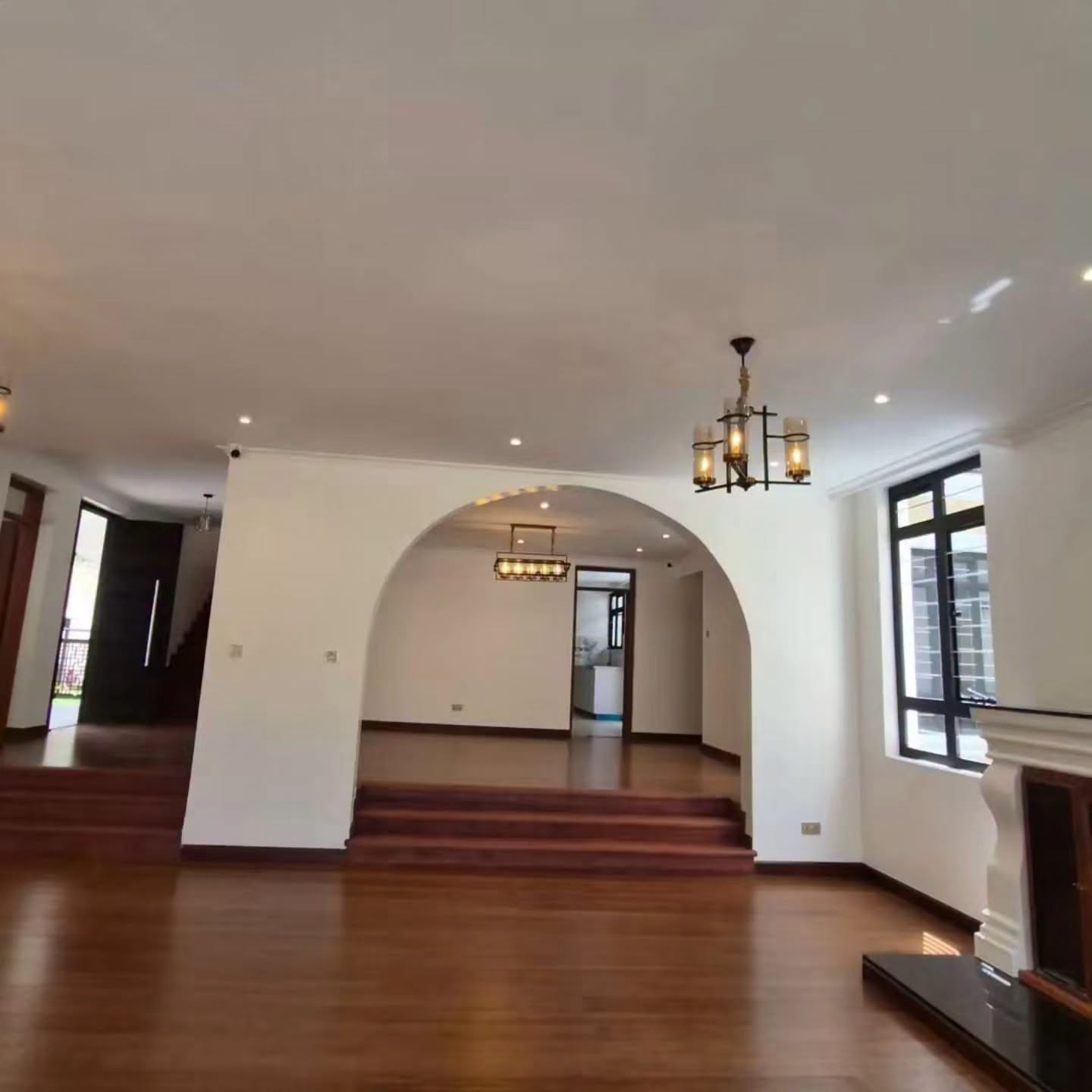 Executive All En-Suite 5-Bedroom maisonette For Sale Old Runda Off Ruaka Road Image