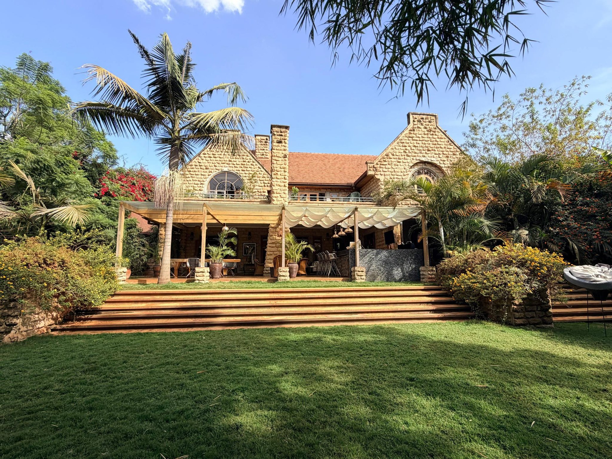 Executive Fully Furnished 5-Bedroom Maisonette For Sale in Karen