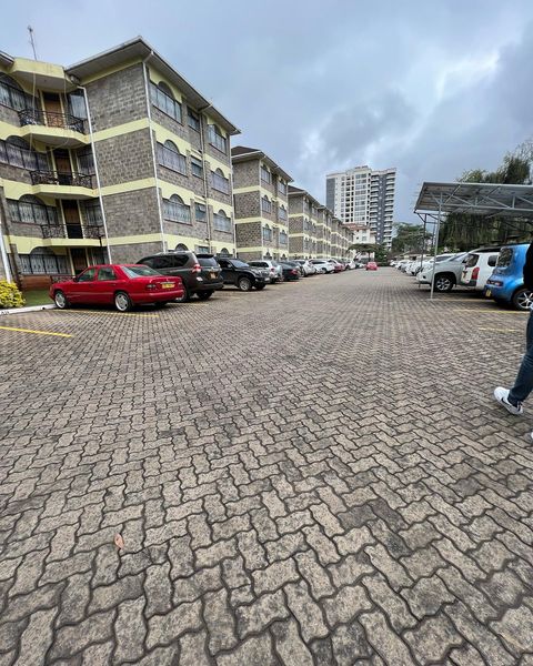 Executive three bedroom apartment for sale in Kilimani