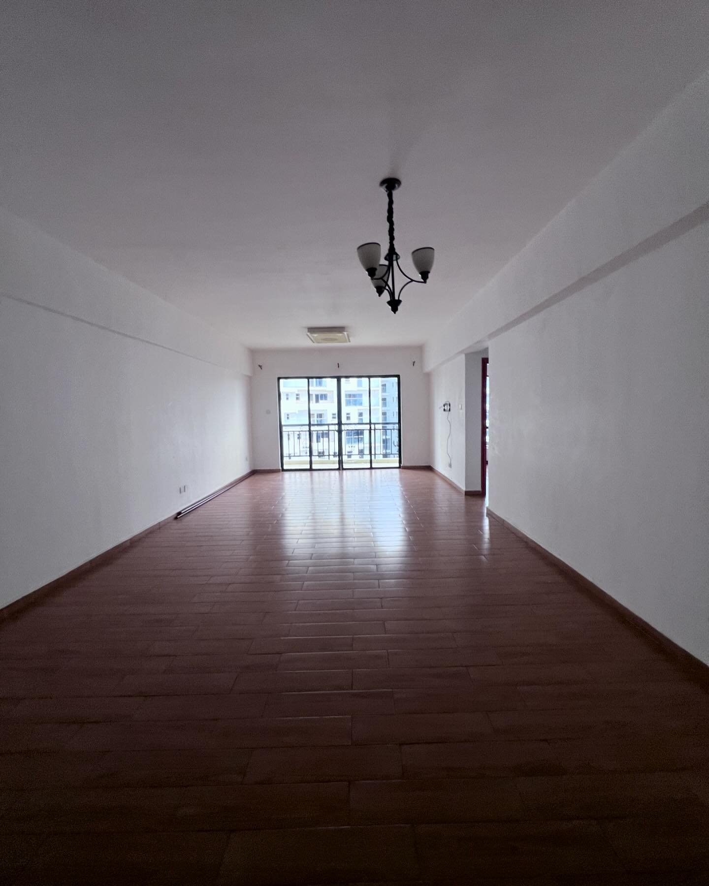 executive three bedroom apartment to let in Kilimani