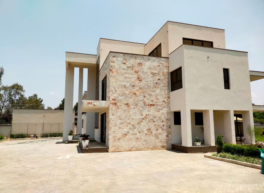 Exquisite 5-Bedroom All Ensuite Villa For Sale in Karen Bogani