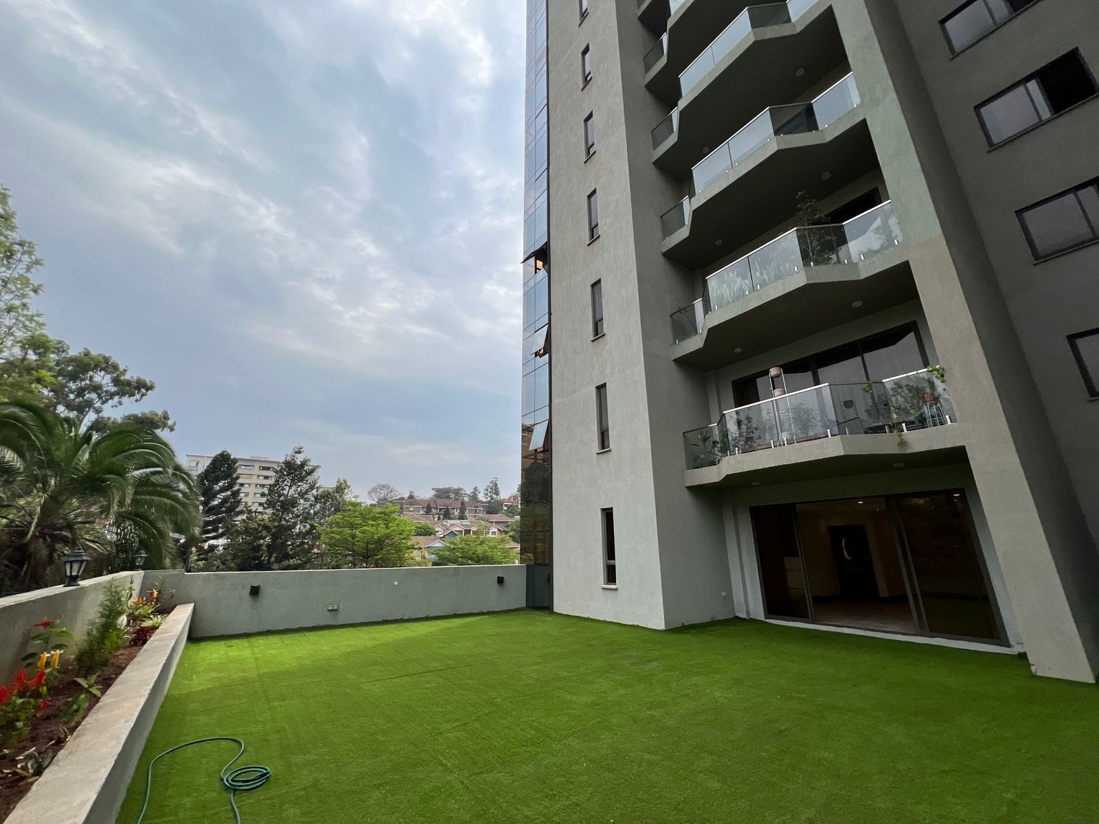 Exquisite, modern 2 bedroom  apartment to let in Westlands