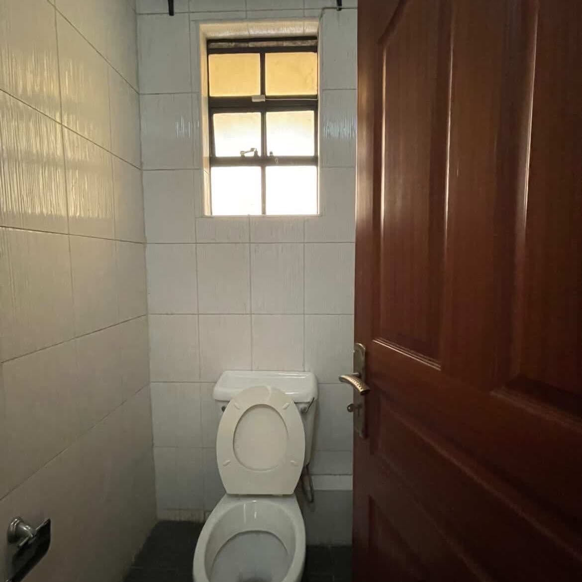 Family-Friendly 3 Bedroom Penthouse + DSQ To Let in Westlands, Nairobi, Kenya