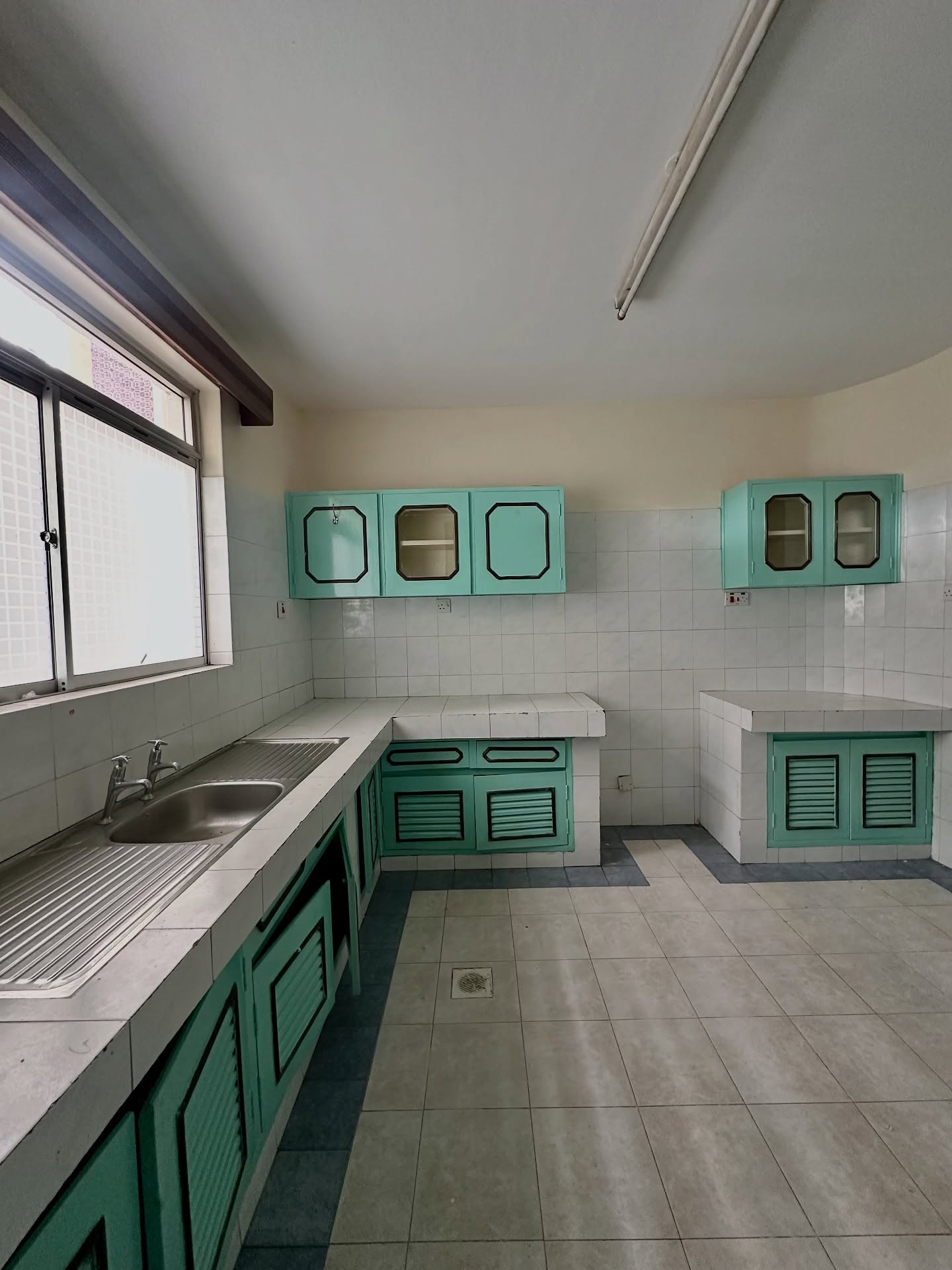 Family friendly 3bedroom apartment to let in Kilimani near Adams Archade Image