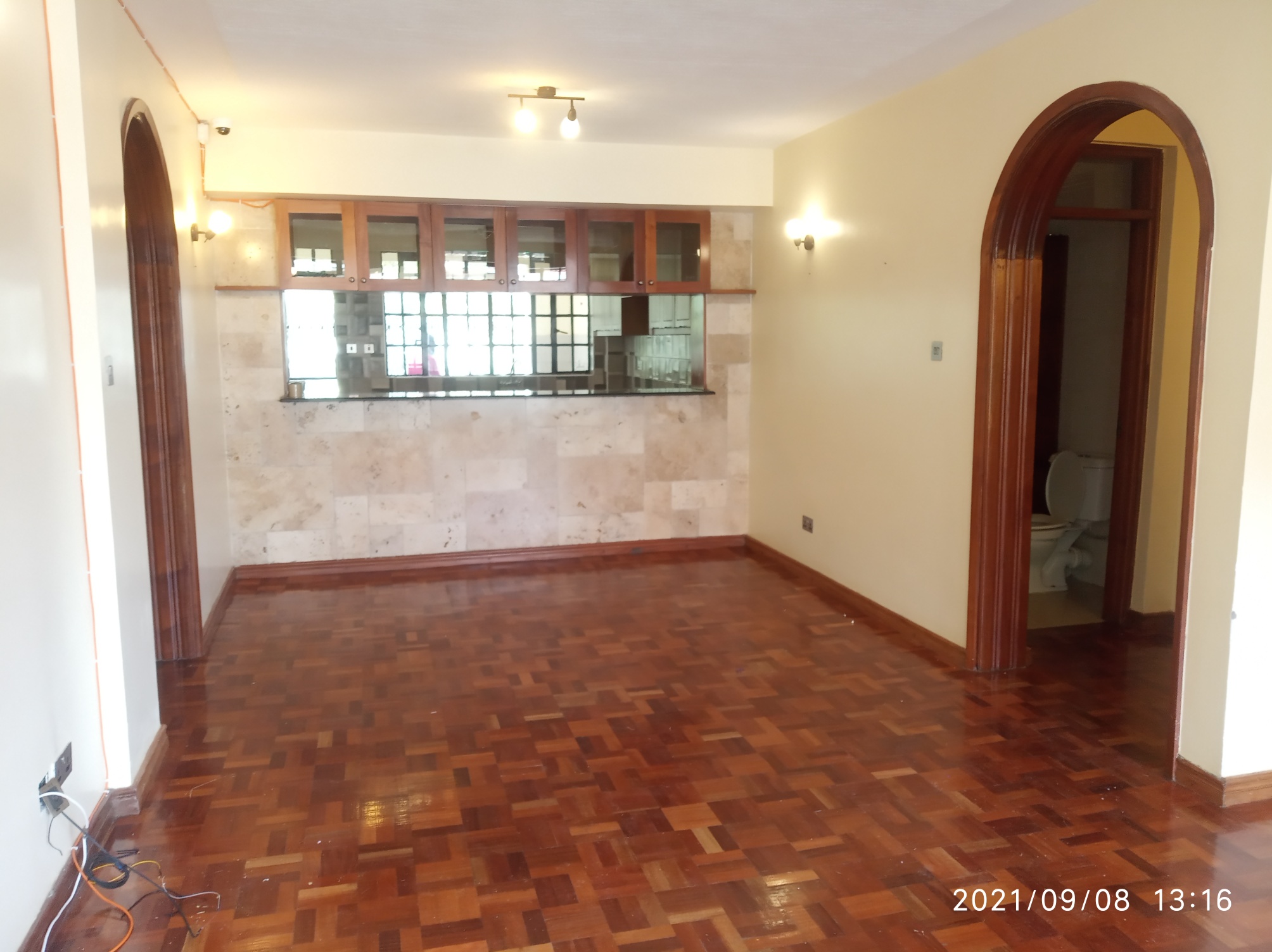 3 bedroom apartment for sale or rent in Lavington Valley Arcade