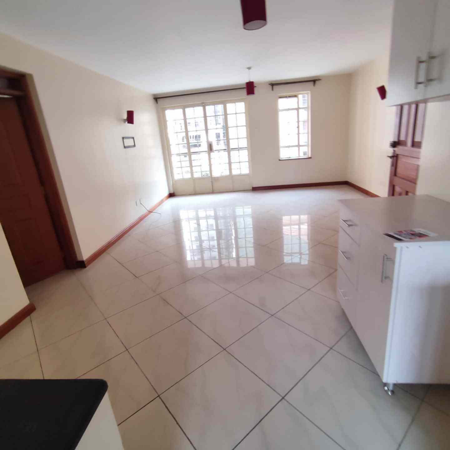 2 bedroom apartment for rent in Kilimani Kindaruma road