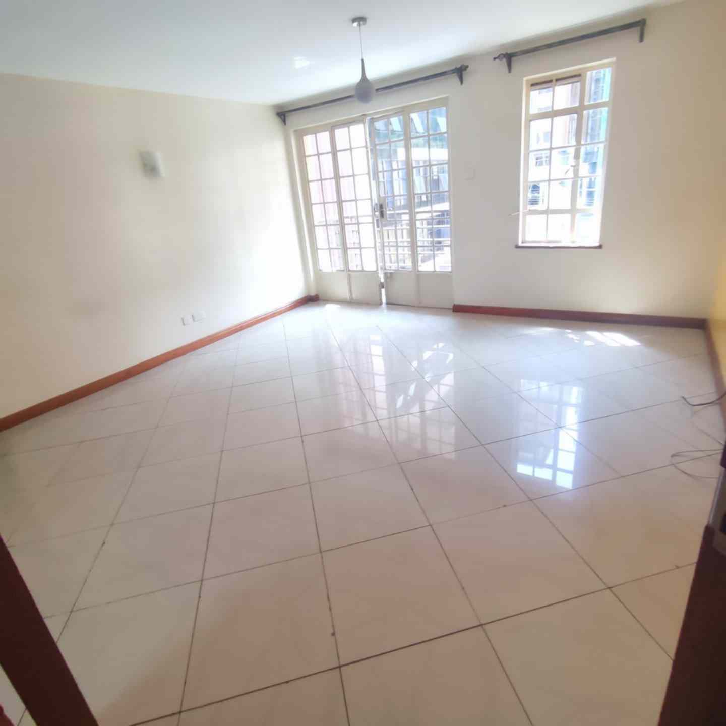 2 bedroom apartment for rent in Kilimani off Kindaruma road