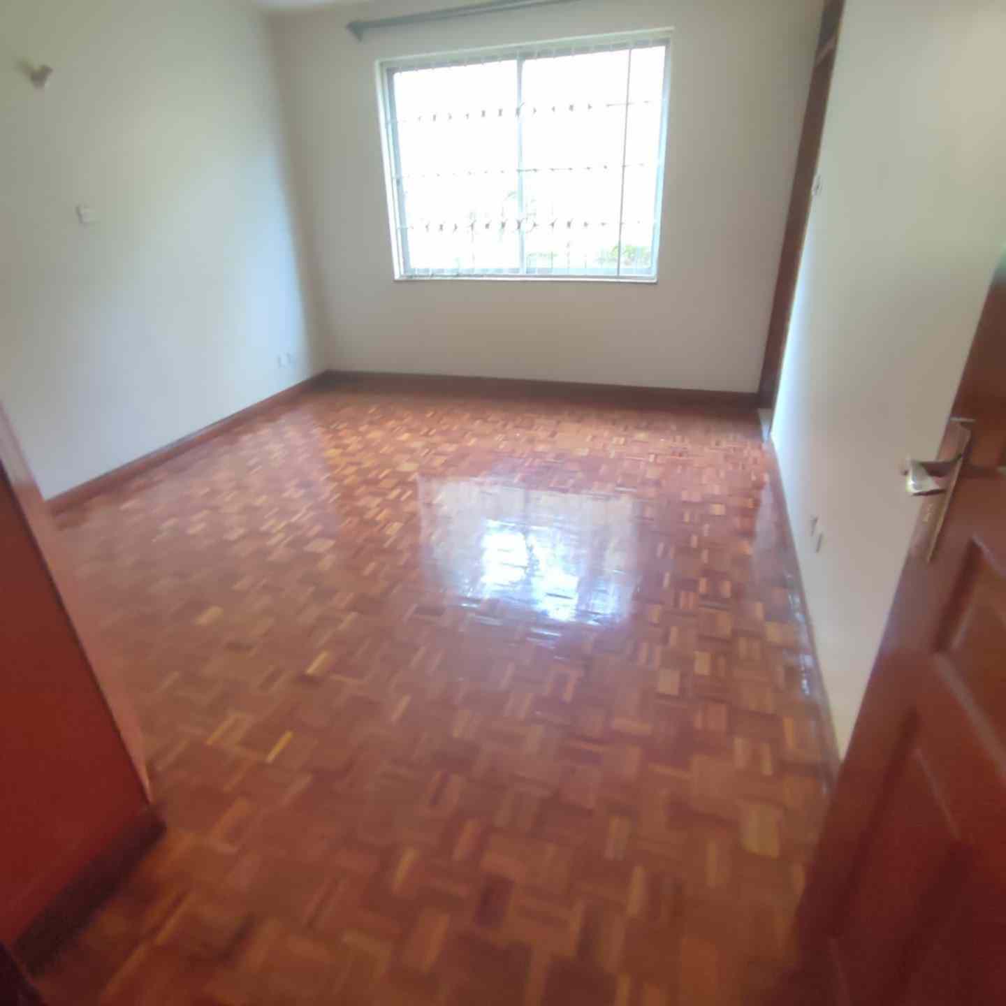 2 bedroom apartment for rent in Lavington