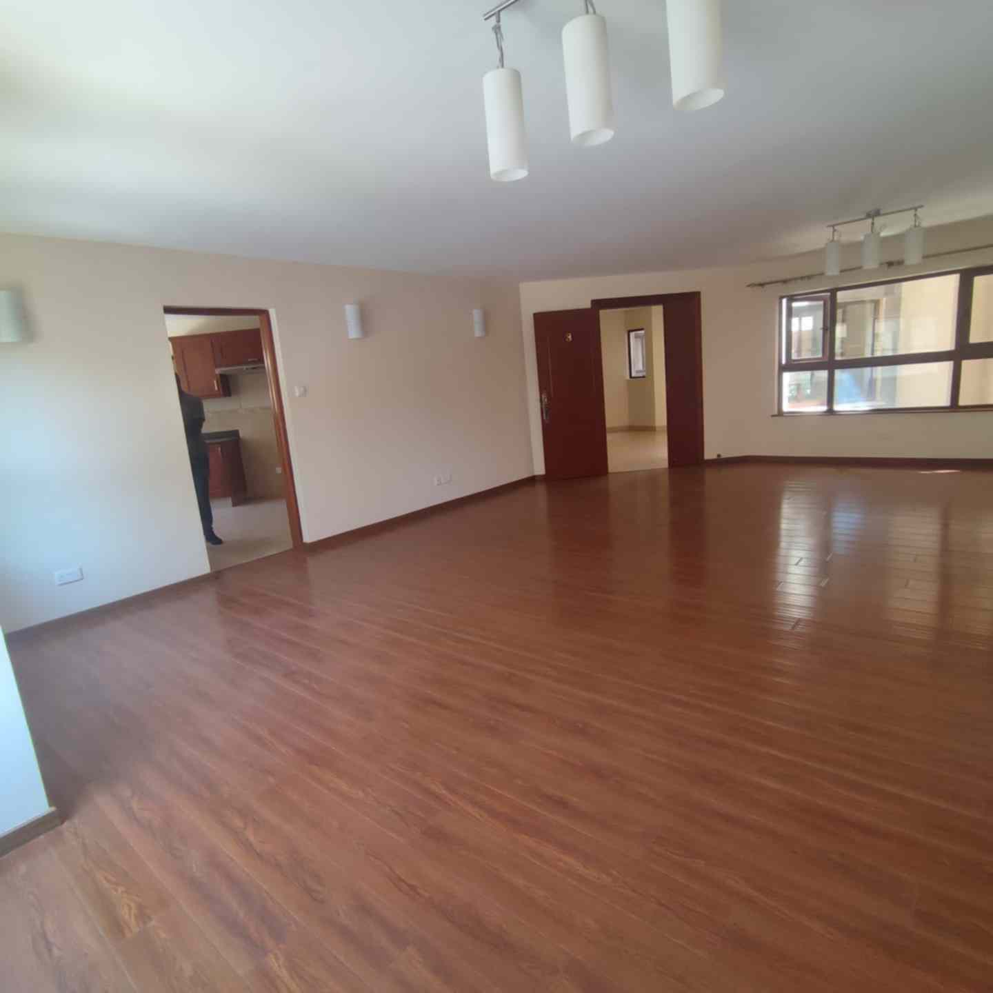 3 bedroom apartment for rent in Kileleshwa Hamisi road